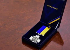 Медалі «За оборону Чернігова» вручили захисникам та їх родинам